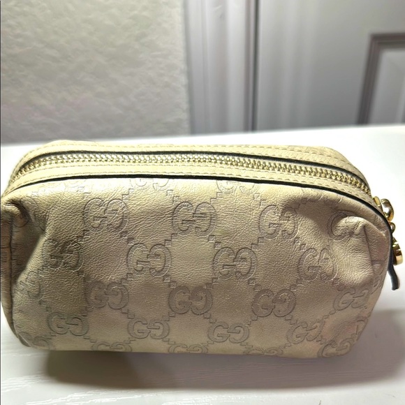 Authentic Gucci Beige pouch Women's Bag - Picture 9 of 16